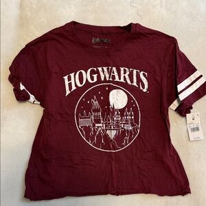 Hogwarts Maroon Short Sleeve Tee
